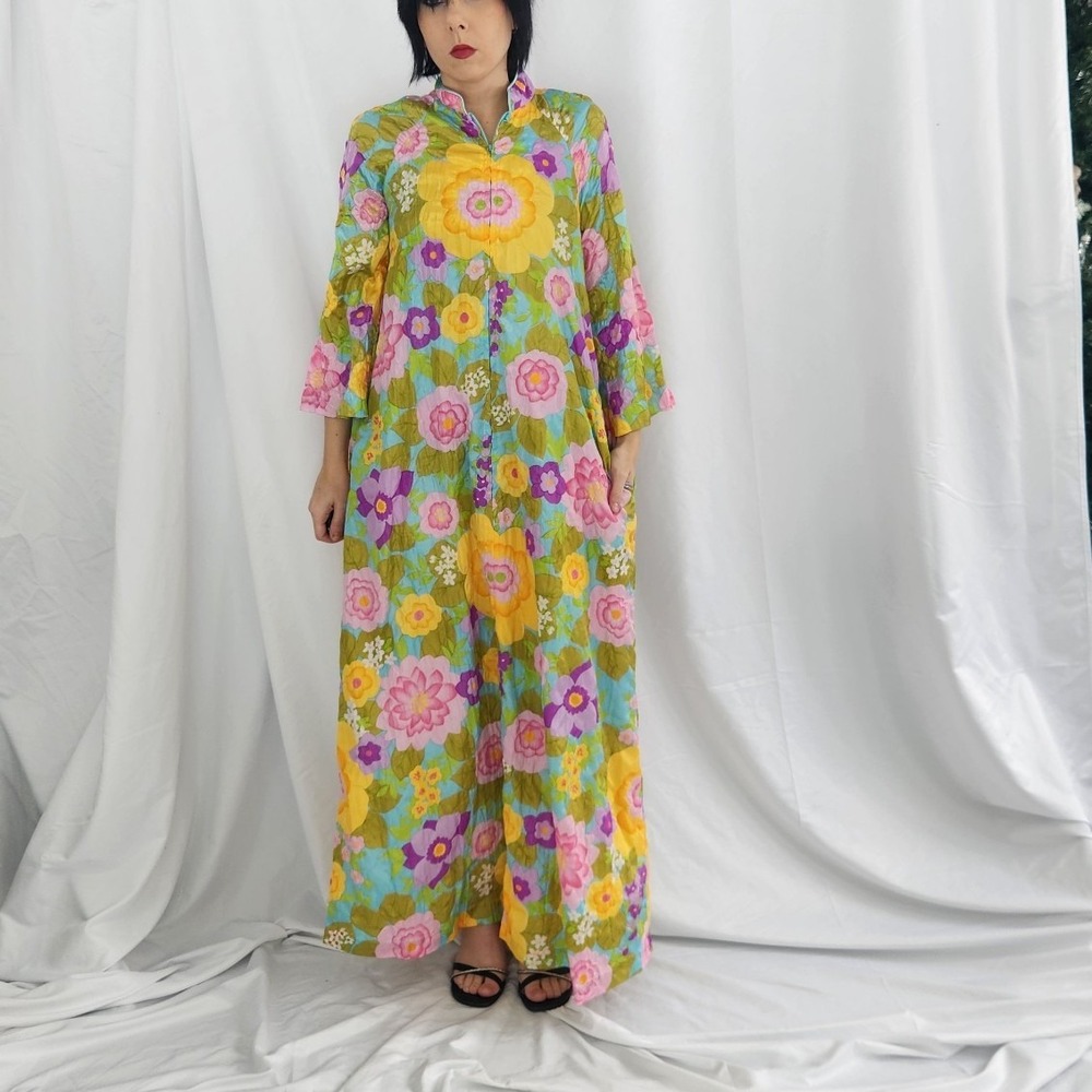 70s Flower Power Zip Front‎ Robe
